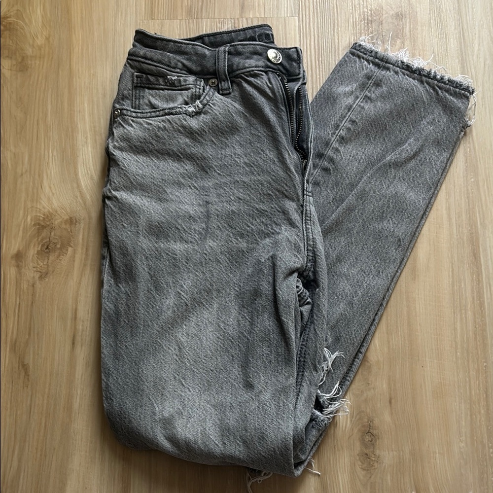 American Eagle Women's Gray Mom Jeans